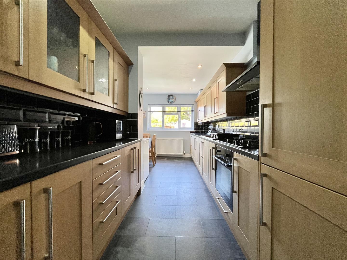 3 bed property in Harold Road, Hastings